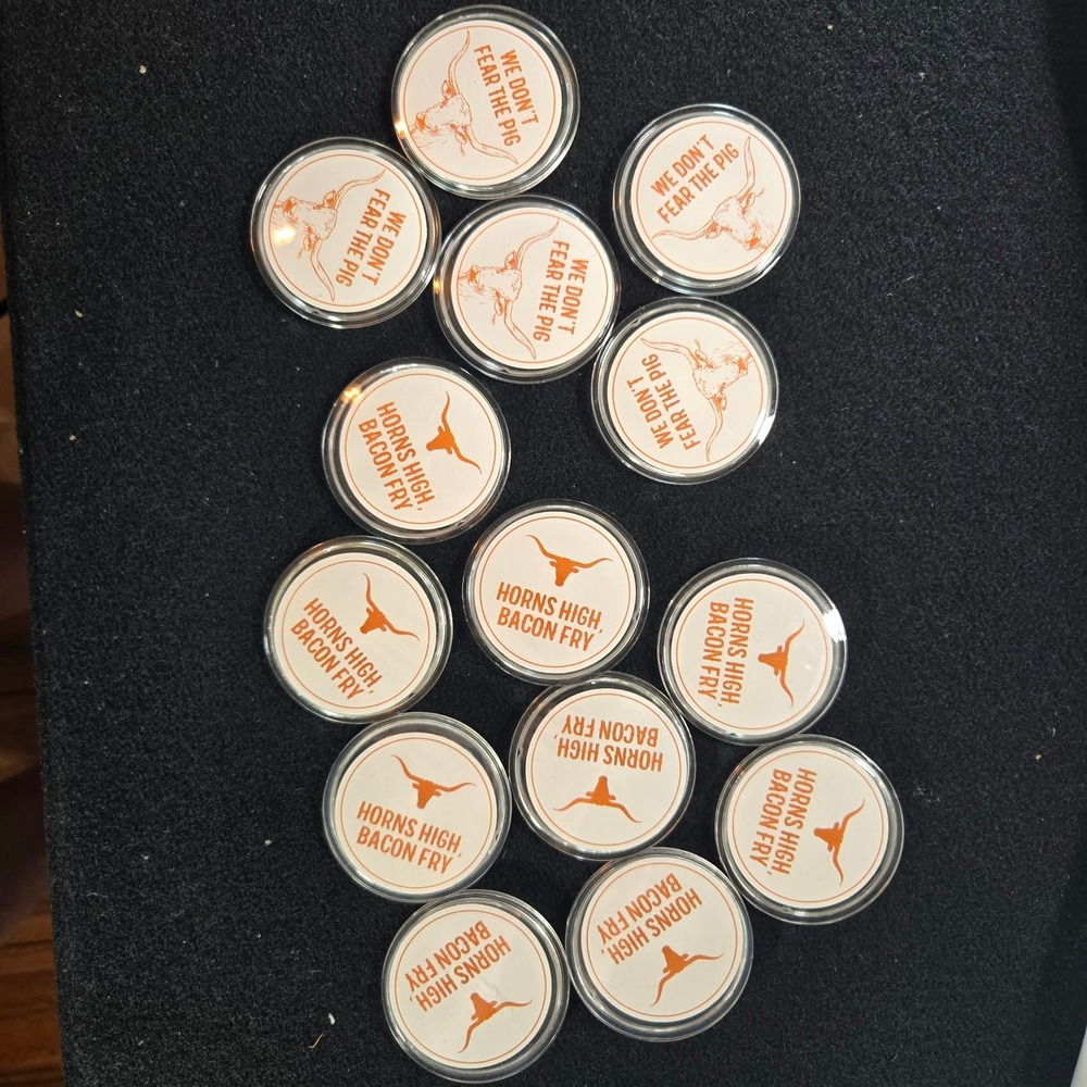 Texas Longhorns Fan Pins Horns High Bacon Fry We Dont Fear The Pig‎ Lot of 14